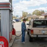 เติมน้ำมันในอเมริกาไม่ใช่เรื่องยาก! 20 คำศัพท์และประโยคภาษาอังกฤษที่ปั๊มน้ำมัน